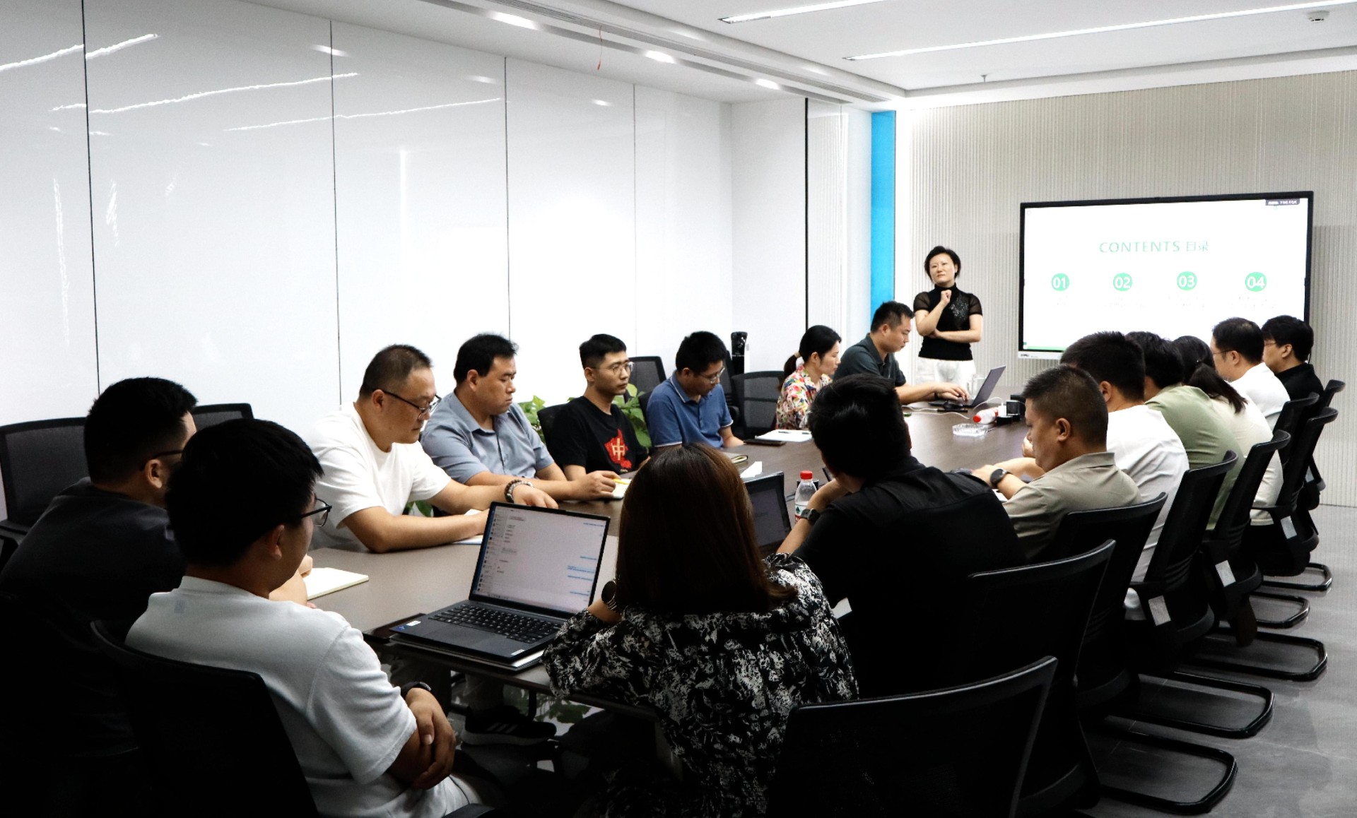 1725843936212887.jpg IMG_1577.JPG